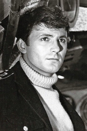 Photo of David Sumner from the Latest Netflix gallery