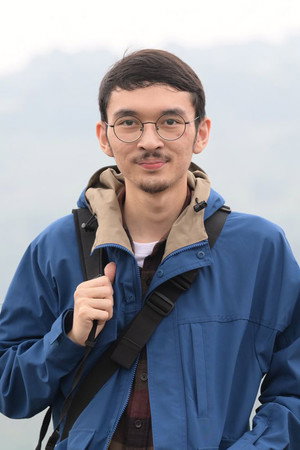 Photo of Fadhil Abhimantra from the Latest Netflix gallery