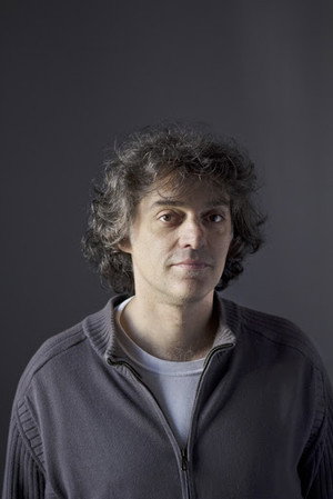 Photo of Néstor Frenkel from the Latest Netflix gallery
