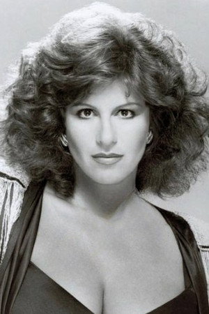 Lainie Kazan photo