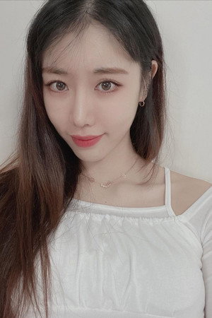 Photo of Kang Eun-hye from the Latest Netflix gallery