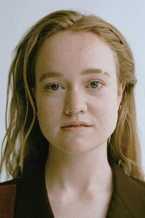 Liv Hewson photo