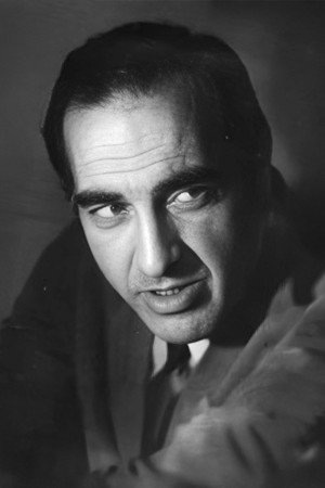 Photo of Ahmet Üstel from the Latest Netflix gallery