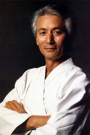 Photo of Bong Soo Han from the Latest Netflix gallery