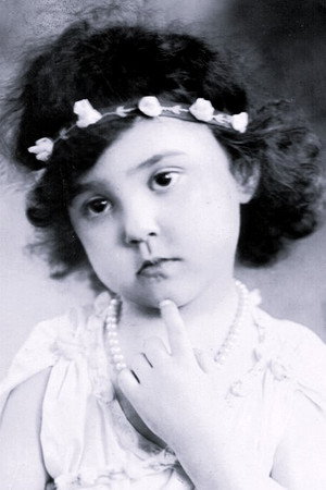 Photo of Miriam Battista from the Latest Netflix gallery