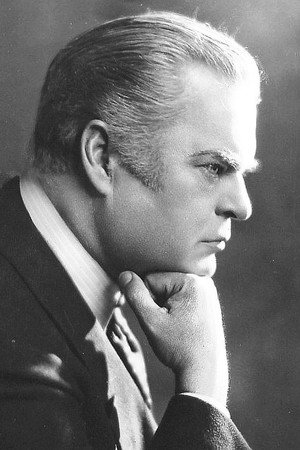 Photo of Edwards Davis from the Latest Netflix gallery