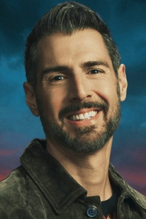 Photo of Rob Cesternino from the Latest Netflix gallery