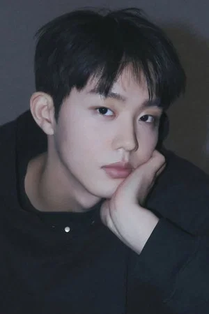 Photo of Kim Dan from the Latest Netflix gallery