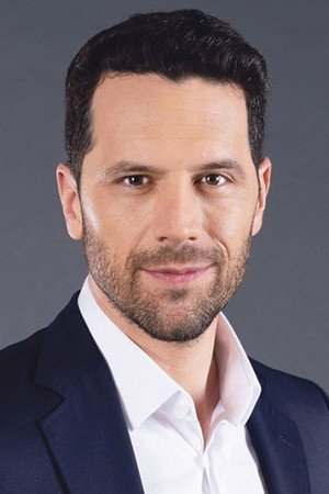 Photo of Adrian Nartea from the Latest Netflix gallery