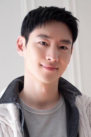 Lee Je-hoon photo