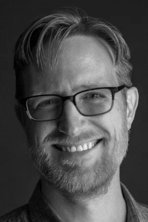 Photo of John D. Payne from the Latest Netflix gallery