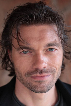 Photo of Seth Gandrud from the Latest Netflix gallery