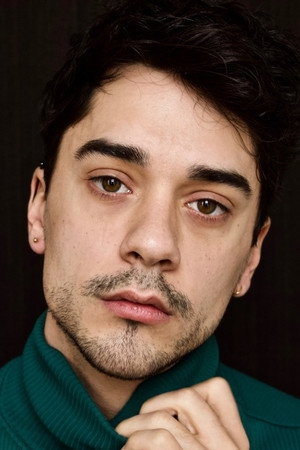 Photo of Étienne Courville from the Latest Netflix gallery