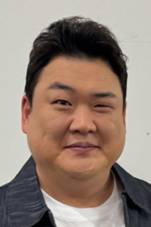 Photo of Kim Joon-hyun from the Latest Netflix gallery