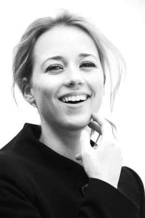 Karine Vanasse photo