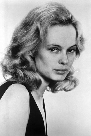 Sandy Dennis photo