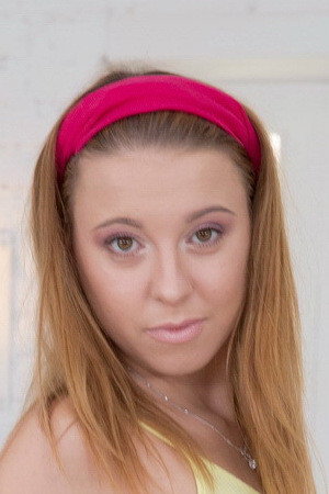 Photo of Mishelle Klein from the Latest Netflix gallery