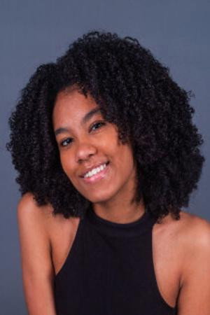 Photo of Milena Pinheiro from the Latest Netflix gallery
