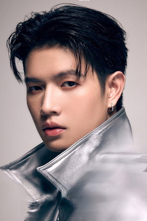 Photo of Chanokchon Boonmanawong from the Latest Netflix gallery
