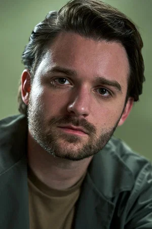 Photo of Ben Stillwell from the Latest Netflix gallery