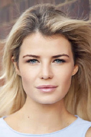 Sophie Vavasseur photo