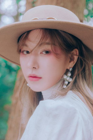 Photo of WENDY from the Latest Netflix gallery