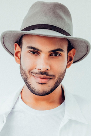 Photo of Hugo Gloss from the Latest Netflix gallery