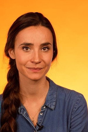 Photo of Salomé Saqué from the Latest Netflix gallery