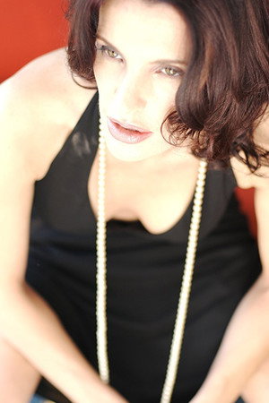Photo of Laura Bayonas from the Latest Netflix gallery