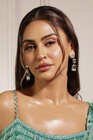 Krystle D'Souza photo