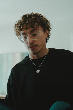 Photo of Dylan Merrick from the Latest Netflix gallery