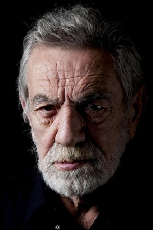 Aydemir Akbaş photo