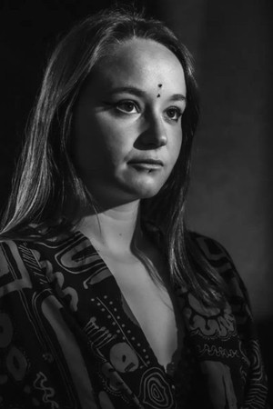 Photo of Manon Herter from the Latest Netflix gallery