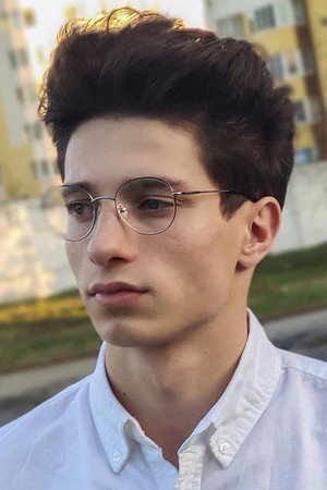 Photo of Danylo Kolomiiets from the Latest Netflix gallery