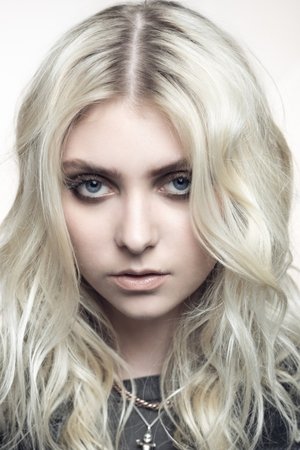 Taylor Momsen photo