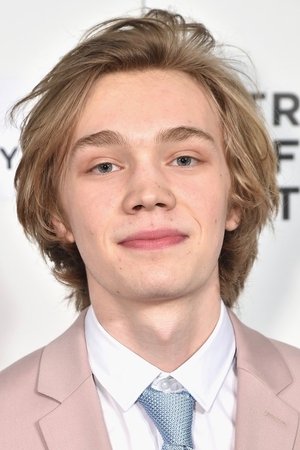 Charlie Plummer photo