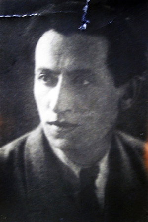 Photo of Heorhiy Tasin from the Latest Netflix gallery