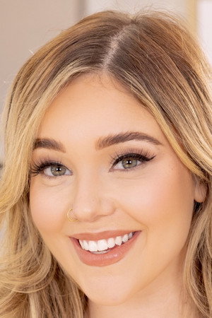 Photo of Kali Roses from the Latest Netflix gallery