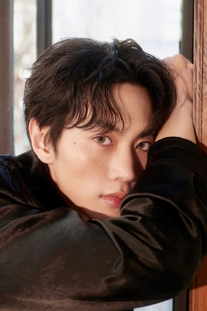 Photo of Jo Yi-geon from the Latest Netflix gallery