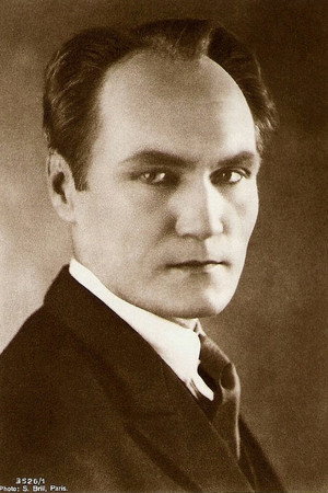 Photo of Bernhard Goetzke from the Latest Netflix gallery