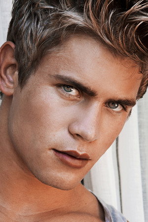 Photo of Dolph Lambert from the Latest Netflix gallery