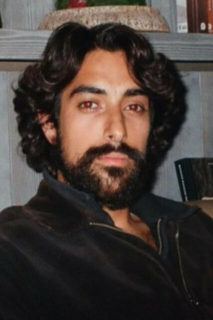 Photo of Eman Esfandi from the Latest Netflix gallery