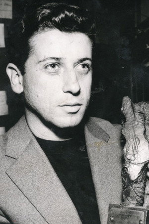 Photo of Walter Hugo Khouri from the Latest Netflix gallery