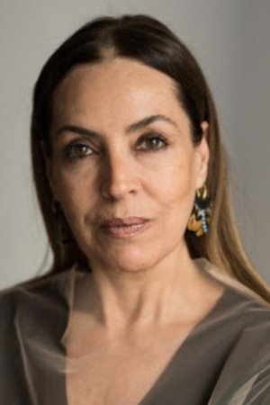 Özlem Akınözü photo