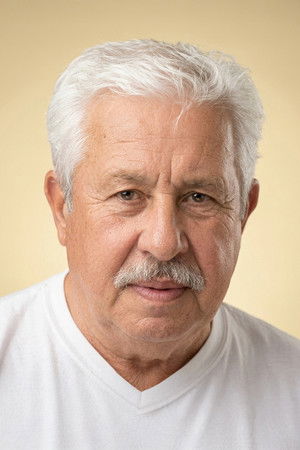 Çetin İnanç photo