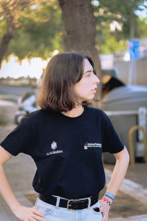 Photo of Miriam Márquez from the Latest Netflix gallery