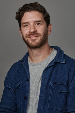 Photo of Jason Zeldes from the Latest Netflix gallery