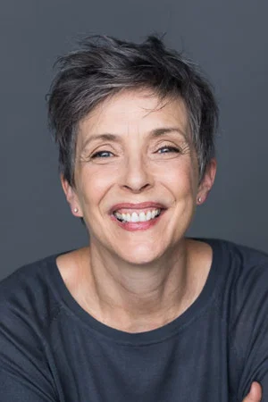 Photo of Julie Saint-Pierre from the Latest Netflix gallery