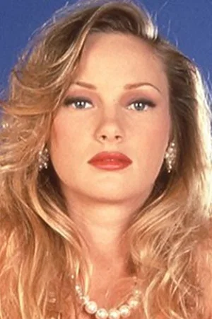 Photo of Roxanne Blaze from the Latest Netflix gallery