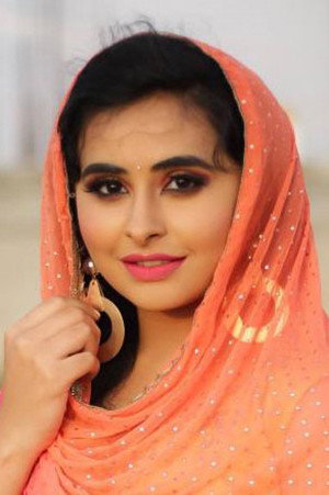 Photo of Sanjana Burli from the Latest Netflix gallery